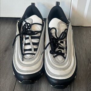 Nike Men's Black and White Shoes